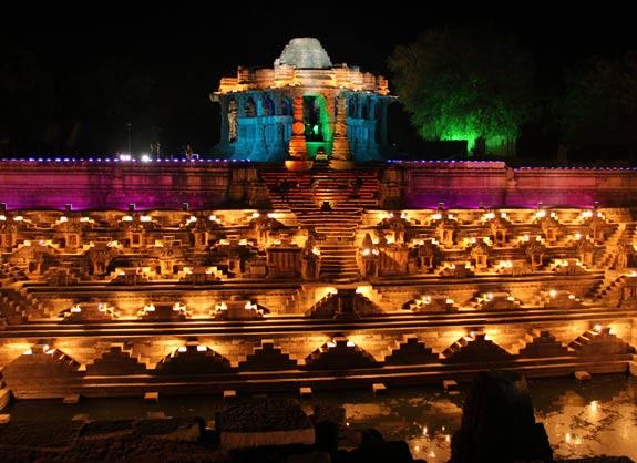 Khajuraho Dance Festival - Wikipedia